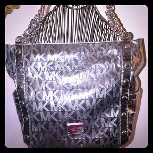 MICHAEL KORS Signature Delancey Silver Tote Bag